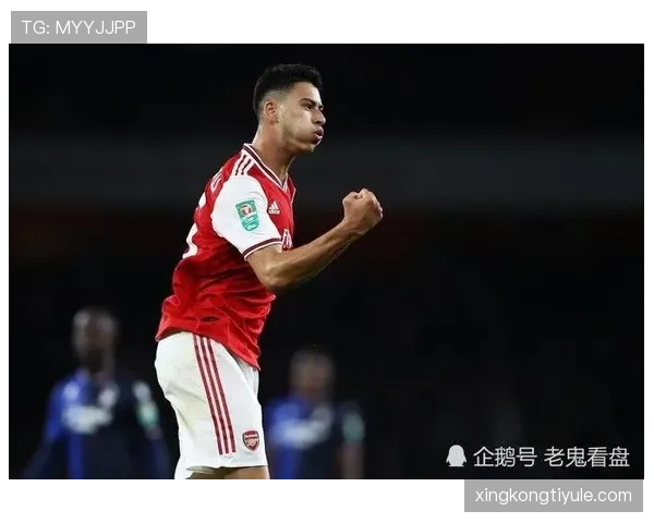 库杜斯与马丁内利：冲击型边锋的两种发展路径解析