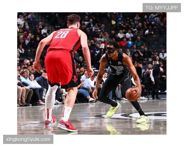 拉塞尔防守篮板制胜效率 超韦斯特打造内线新高度