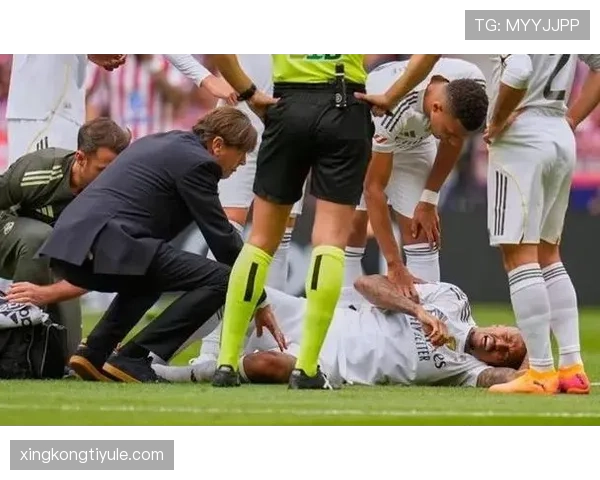 皇马中场断球后节奏失控问题显现，防守转换稳定性面临考验