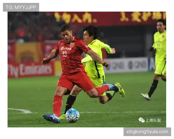 克鲁伊夫高位逼抢如何重塑防线撕裂与球队控制力？